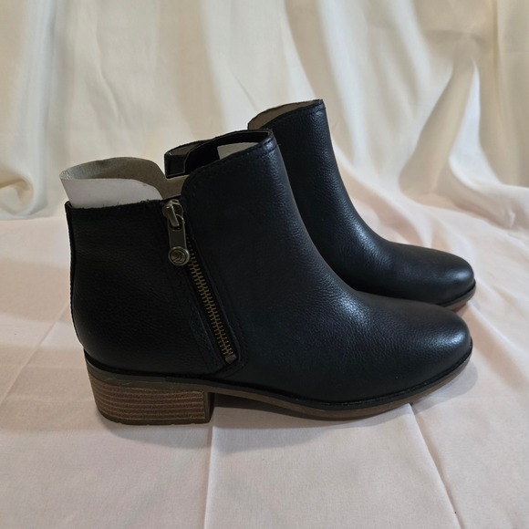 Sperry Women's Black Leather Side Zip Ankle Boots Booties STS88972 Size 8.5 - Picture 3 of 8